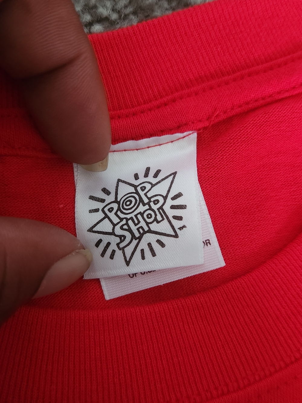 Kieth Haring Red Graphic Tee with White Pop Art Motif - Picture 4 of 5